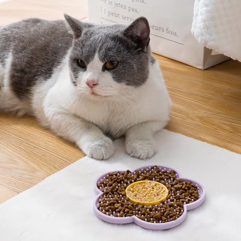 Flower Silicone Lick Mat + Slow Feeder